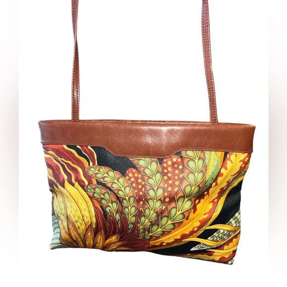 📍Vintage Salvatore Ferragamo Jungle Print / Crossbody Excellent condition - Picture 3 of 5